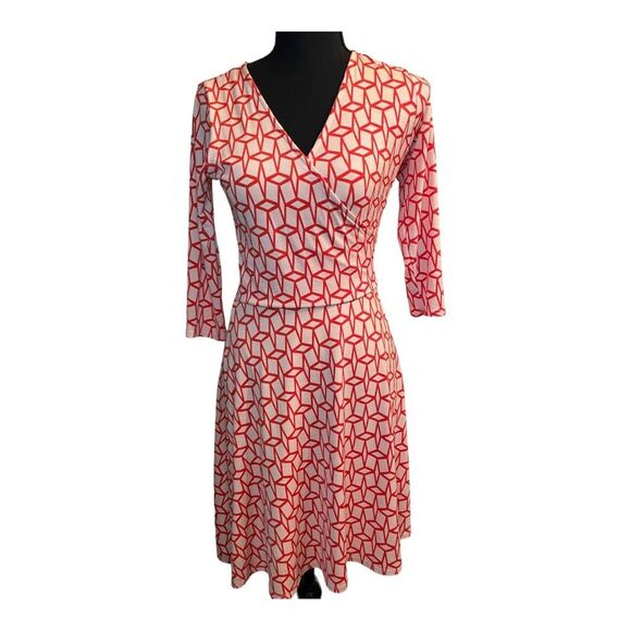 Stitch Fix 41 Hawthorn Wrap Dress | Fall Closet Refresh | Geometric Print - Picture 2 of 11